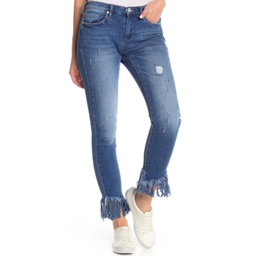 BLANKNYC FRINGE BOTTOM SKINNY JEANS - NEVER WORN